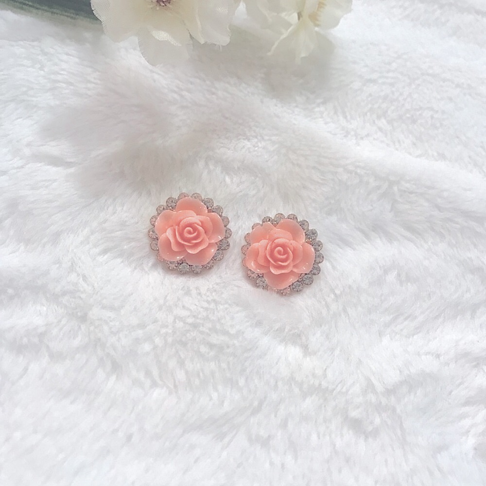 Lovely Peach Acrylic Rose w/💎Studs Halo Earrings - Picture 11 of 16